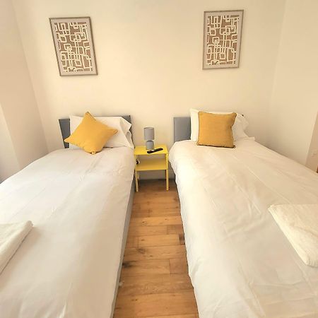 London En-Suite Double Rooms - Leytonstone E11 Экстерьер фото